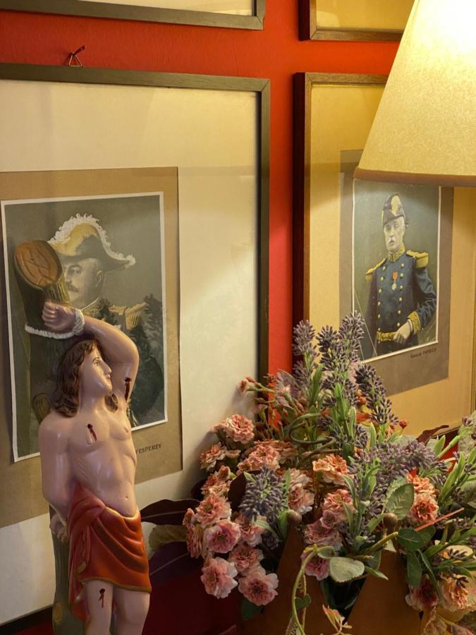 B&B Binot การ์มาโญลา ภายนอก รูปภาพ